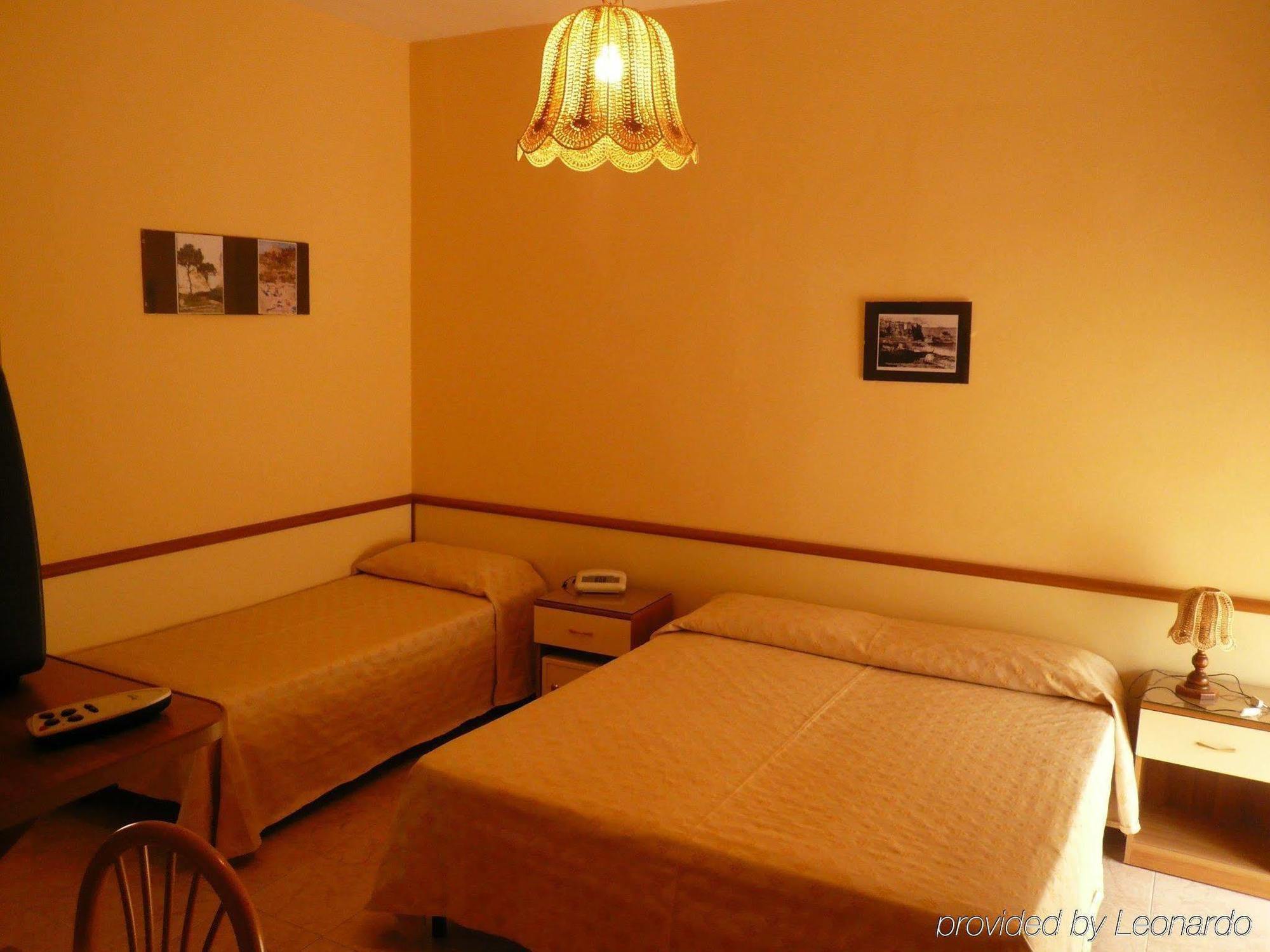 Virgilio Hotel 3*